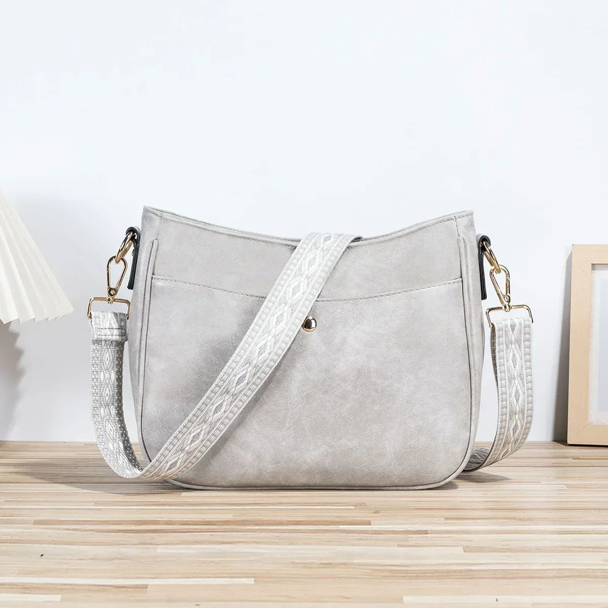 Minimalist PU Leather Bucket Bag