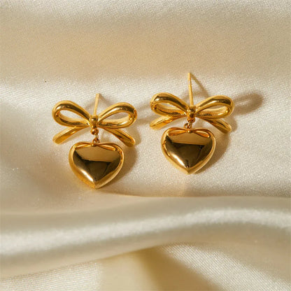 Laoloutian Heart Stud Earrings