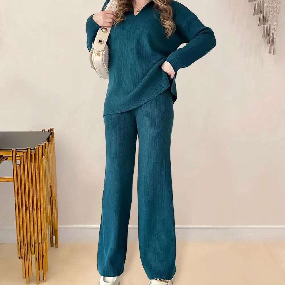 Women’s Knitted V-Neck Tracksuit