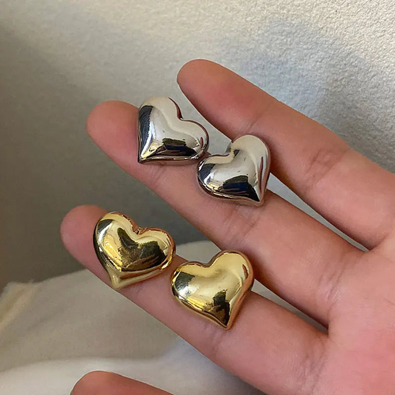 Laoloutian Heart Stud Earrings