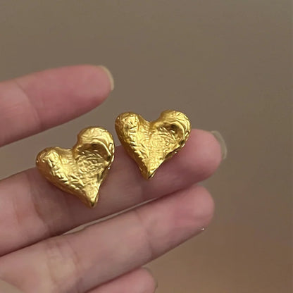 Laoloutian Heart Stud Earrings