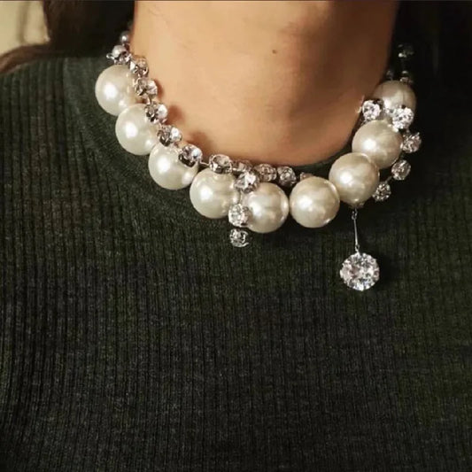 Simulated Pearl Sweater Necklace