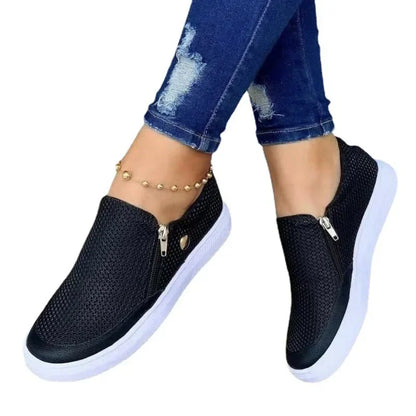 Women's Round Toe Slip On Flats.